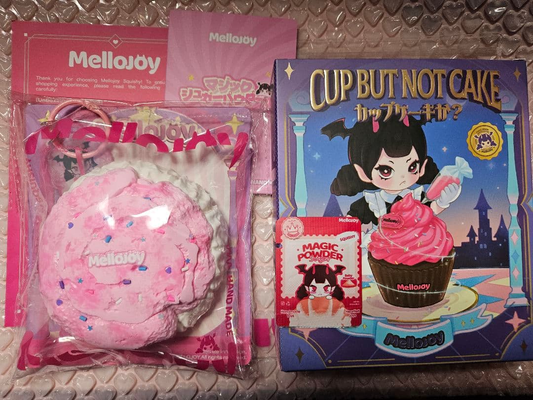 mellojoy 　カップケーキ　いちごミルクフォーム　メロジョイ　パウダー付き