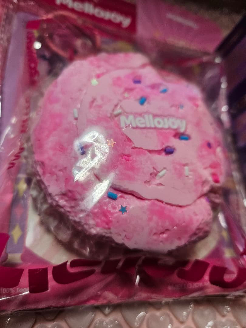 mellojoy 　カップケーキ　いちごミルクフォーム　メロジョイ　パウダー付き