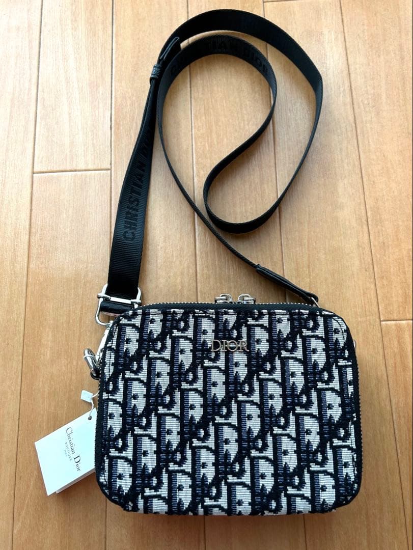 DIOR ディオール　ロゴショルダーバッグ　ノベルティ新品