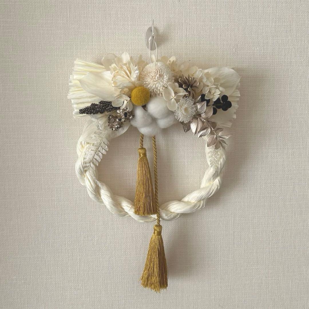 白いお正月飾り　597