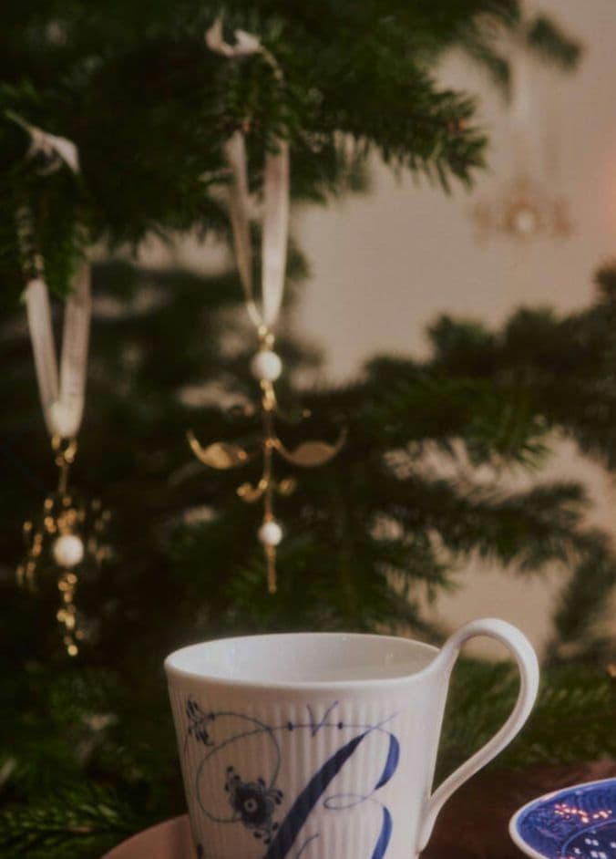 ロイヤルコペンハーゲン　クリスマスオーナメント　ゴールド　フラワー