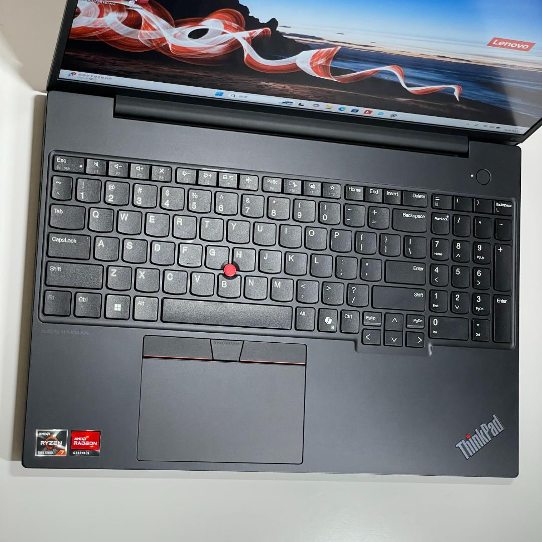 ★超美品★ThnkPad E16 Gen2 Ryzen7 2024年製 オフィス