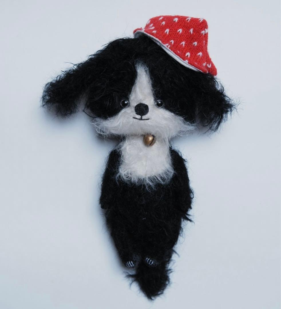 賢そうなモノクロワンワン ぬいぐるみ アーティストベア ハンドメイド 海外作家様