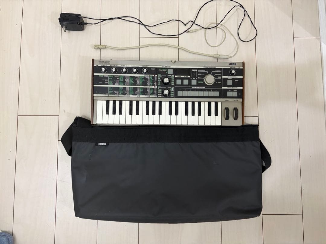 KORG microKORG ケース付き
