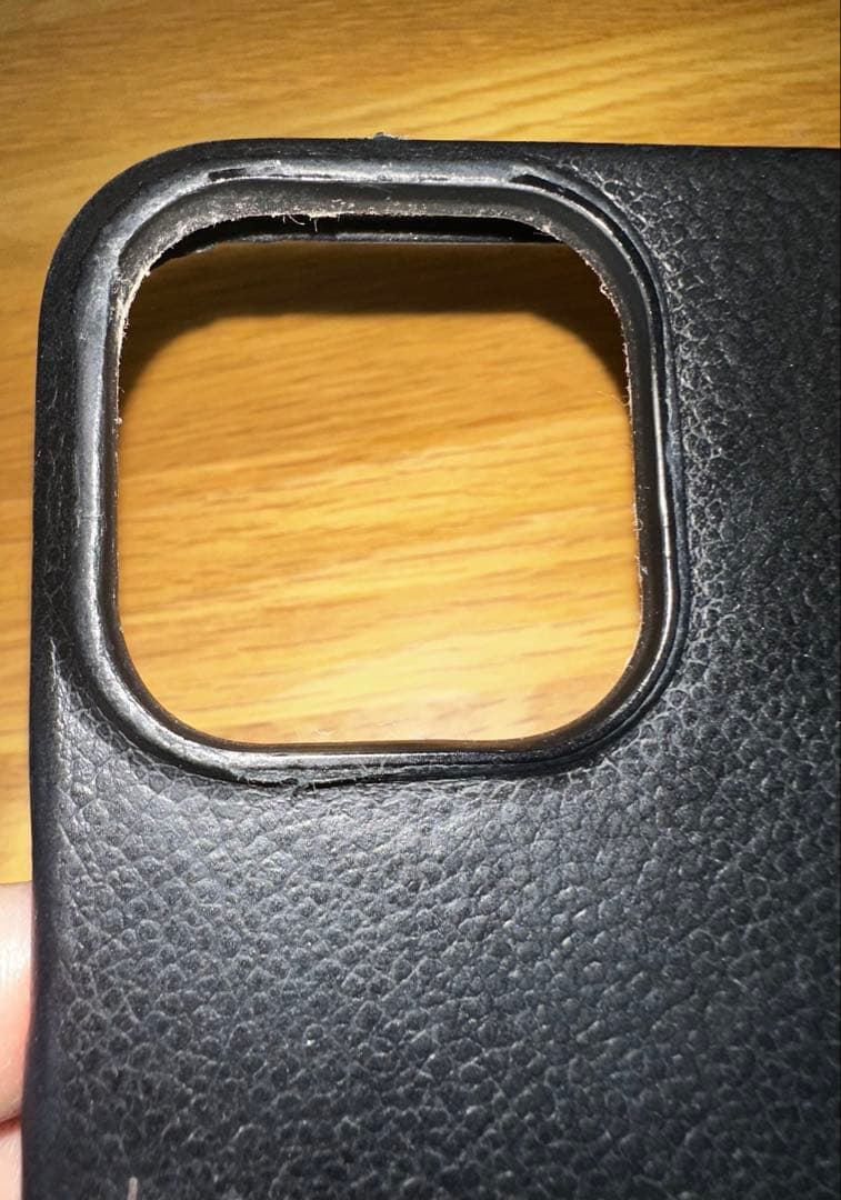 ルイヴィトンLouis Vuitton iPhone14ProMAXレザーケース