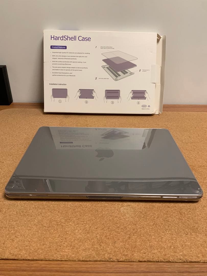 美品　M2チップ搭載MacBook Air - スペースグレイ　おまけ付き