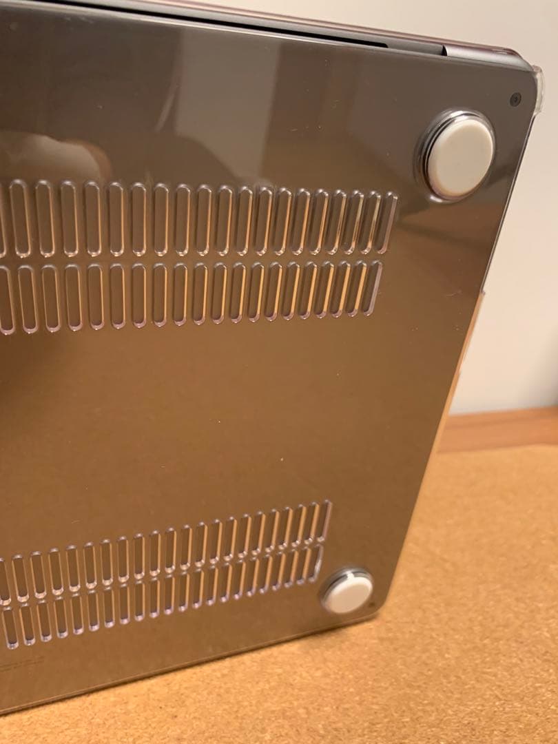 美品　M2チップ搭載MacBook Air - スペースグレイ　おまけ付き