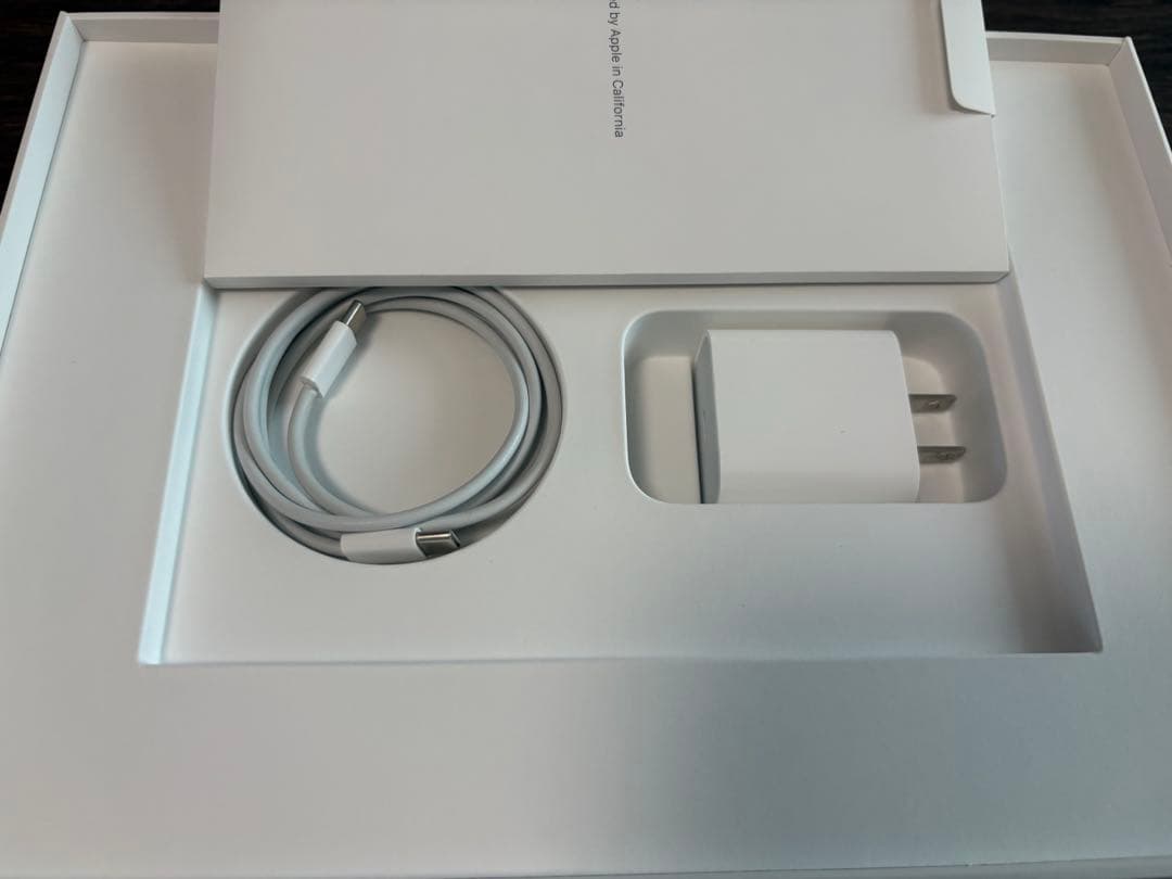 Apple iPad Air 第5世代 256GB スペースグレイ