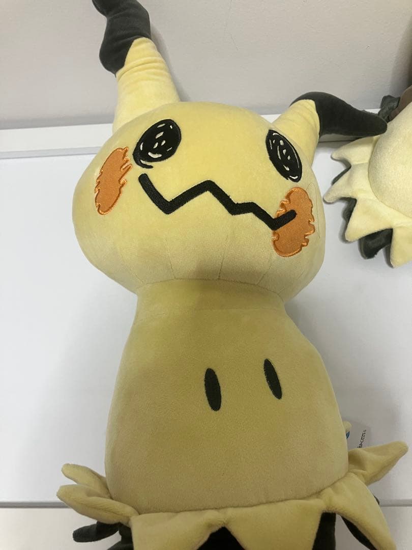 2019 ハロウィンピカチュウ　ミミッキュ　ぬいぐるみ