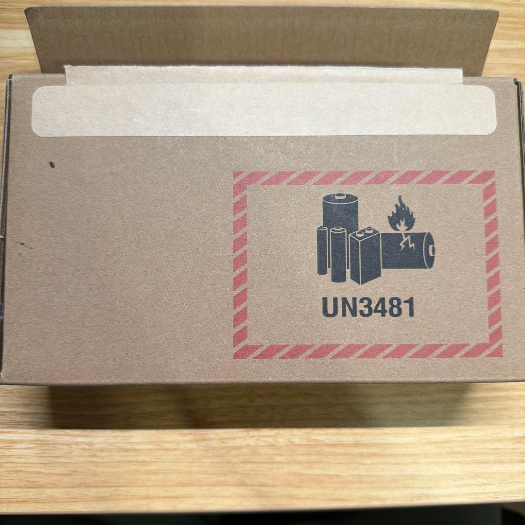 【完品】Apple iPhone 15 Pro ナチュラルチタニウム