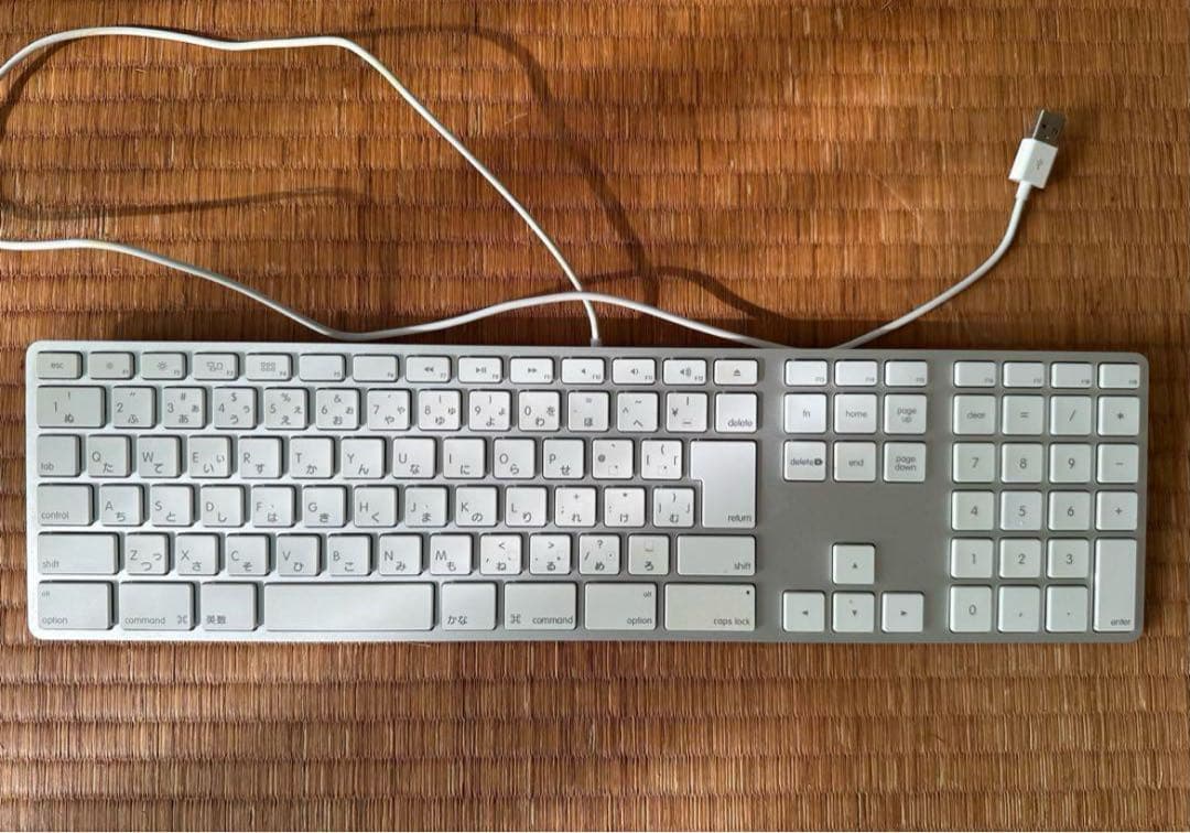 iMac 21.5インチ Retina 5K シルバー