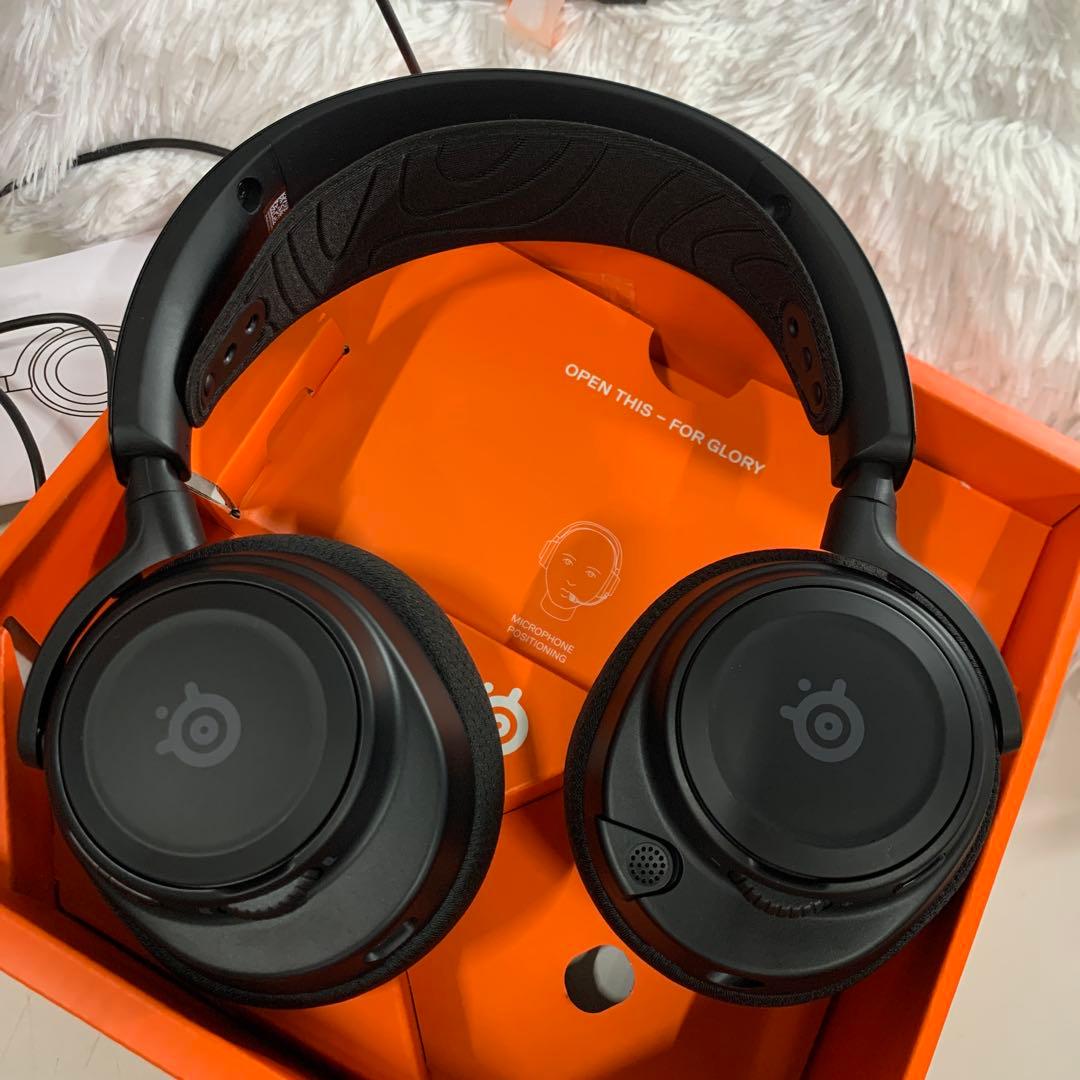 ジャンク　steelseries ARCTIS NOVA7 wireless