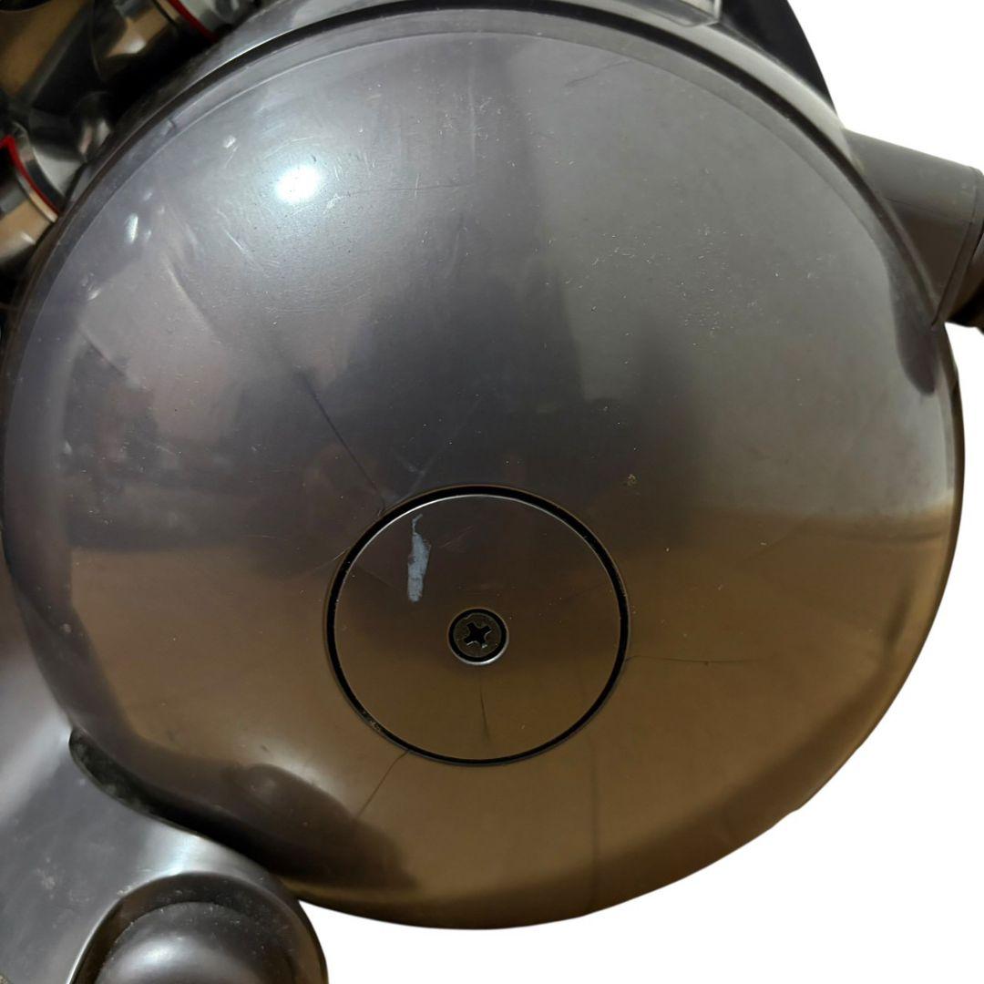 【高吸引力】698 Dyson DC63 本体 サイクロン掃除機 217-27