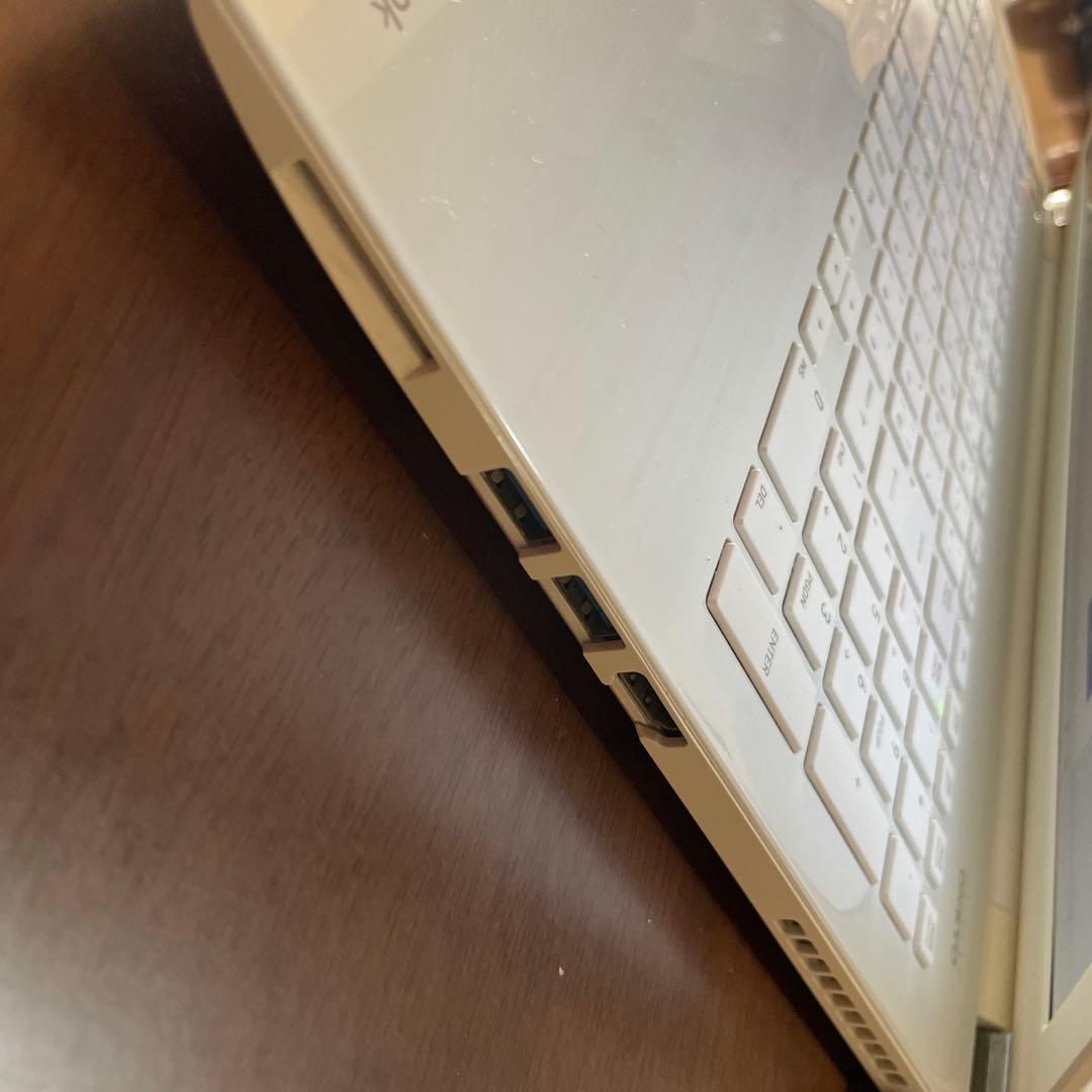 TOSHIBA dynabook T55/BW 6世i3 Windows 11