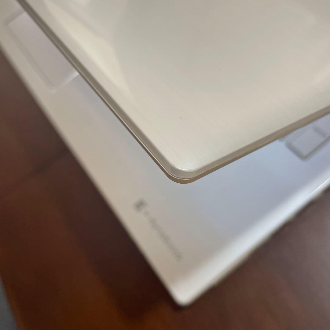 TOSHIBA dynabook T55/BW 6世i3 Windows 11