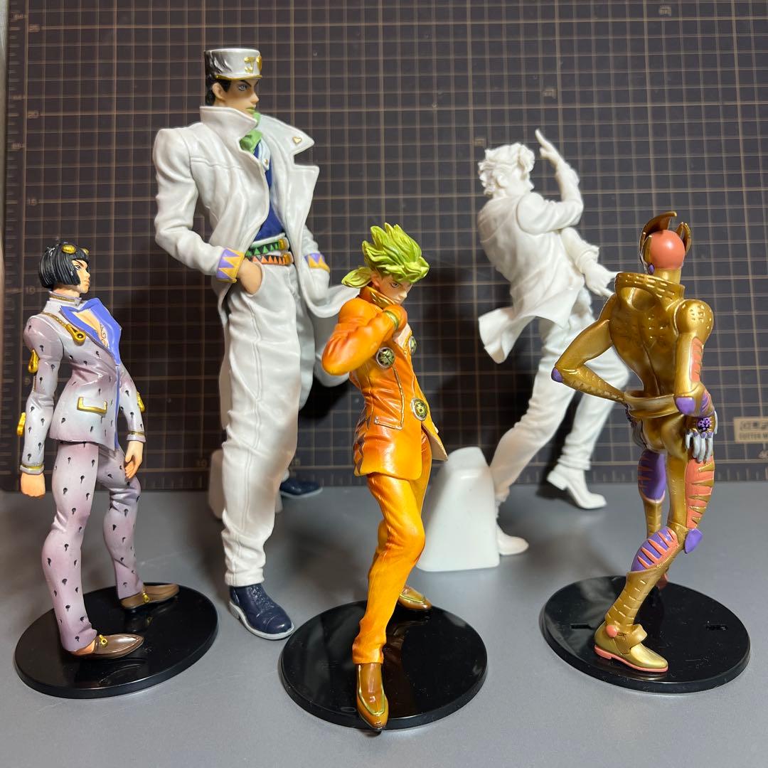ジョジョの奇妙な冒険　フィギュア