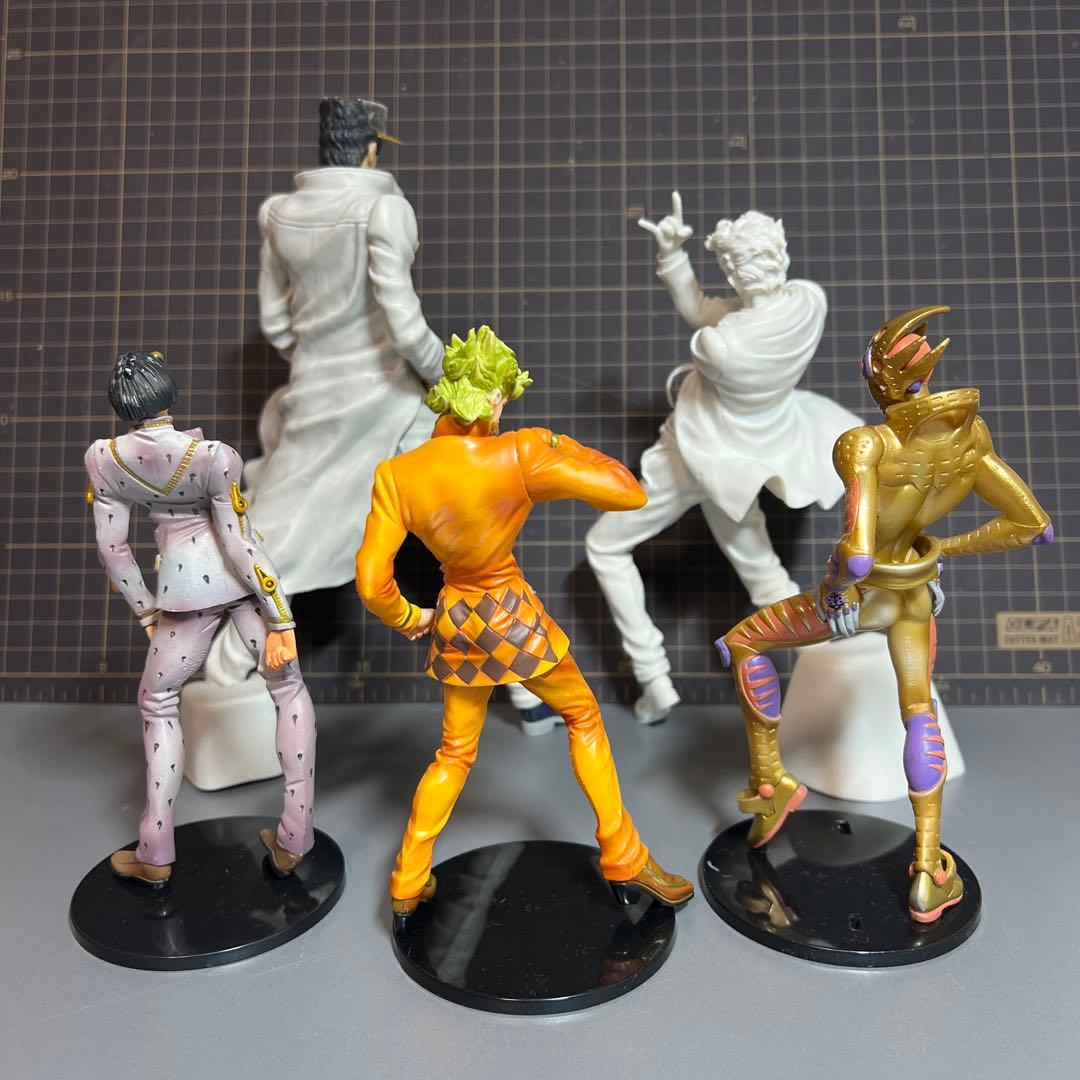 ジョジョの奇妙な冒険　フィギュア
