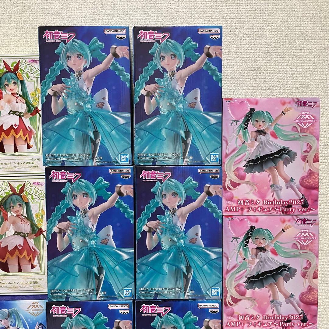 新品未開封　初音ミク　プライズ　フィギュア　25個　まとめ売り