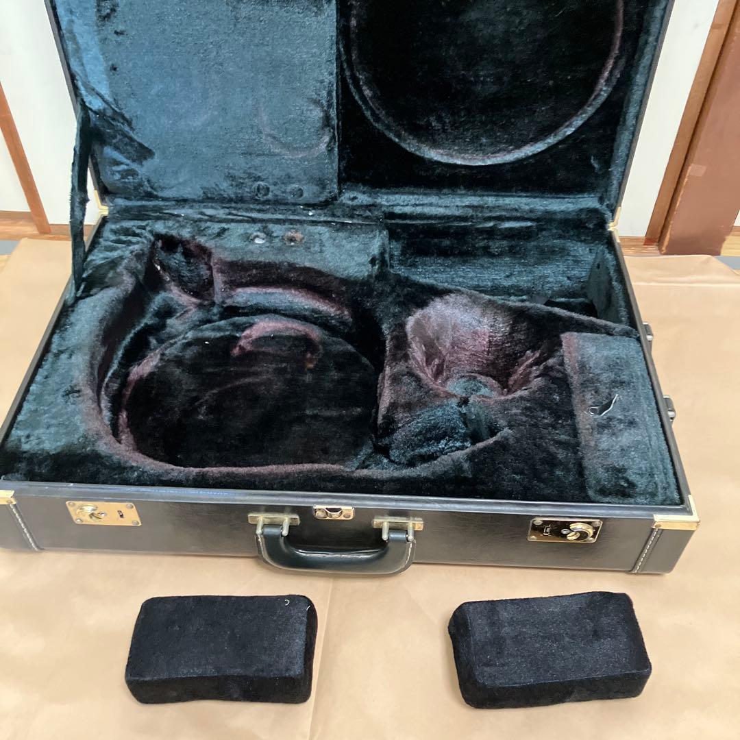 フレンチホルン　ハードケース