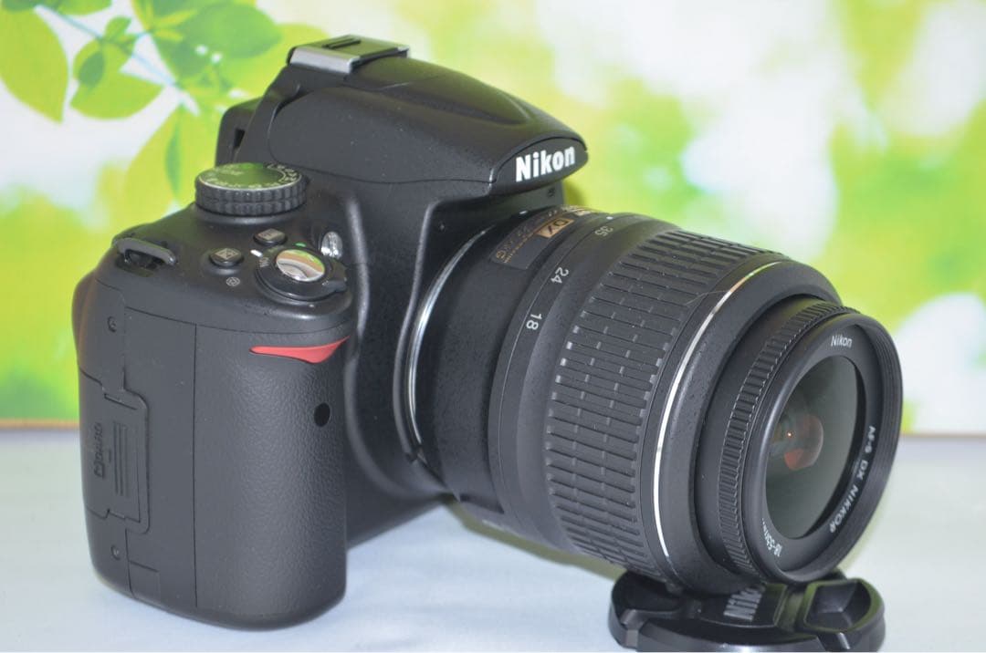軽量✨初心者オススメ✨Nikon ニコン D5000 一眼レフカメラ✨