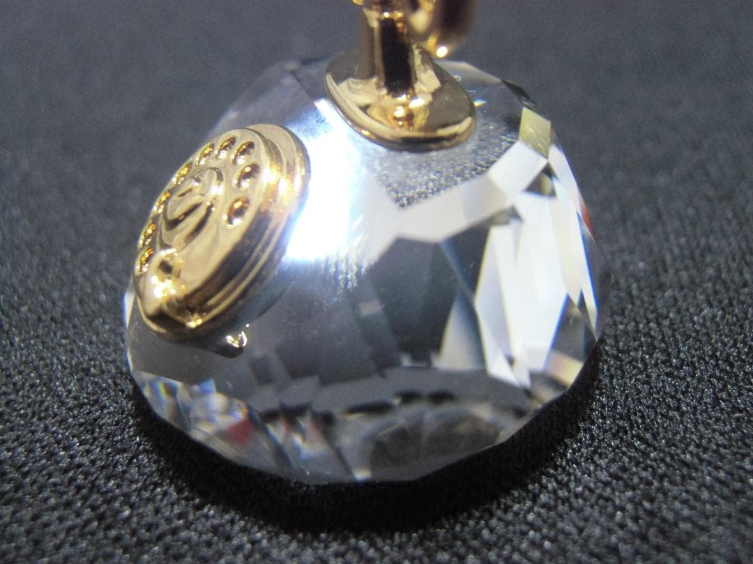 SWAROVSKI カットクリスタル 電話型置物　A039