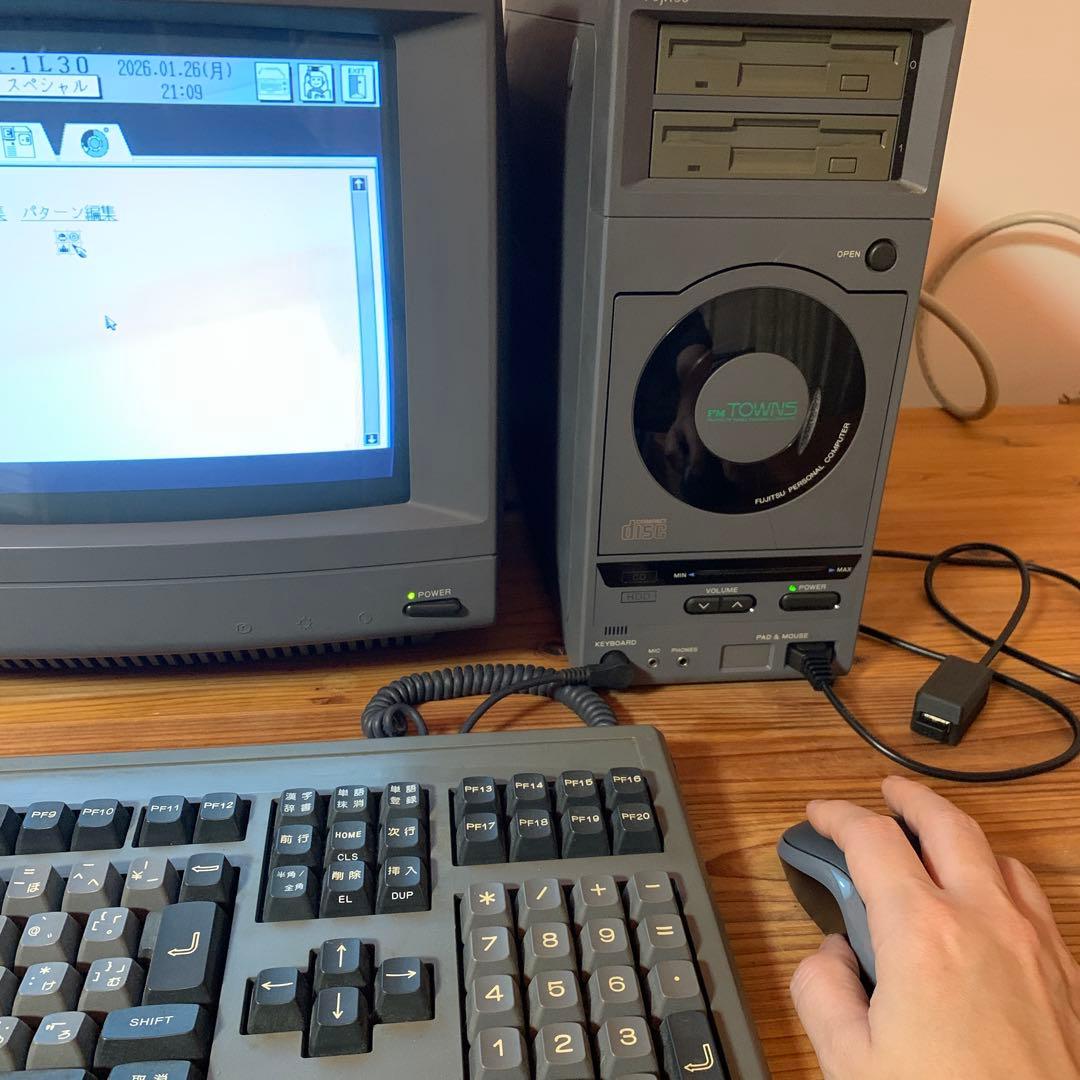 FM TOWNS USBマウス変換アダプター