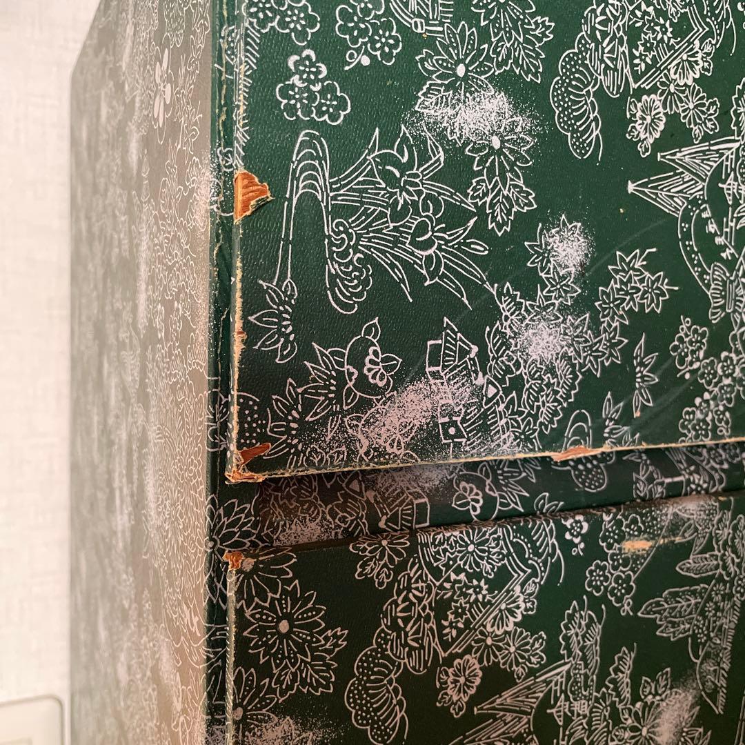 昭和レトロ　木製花柄チェスト 4段緑色　和箪笥