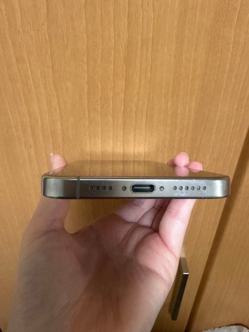iPhone 16 Pro Max 256GB ナチュラルチタニウム 本体