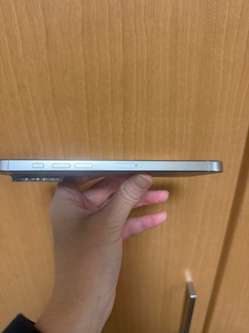 iPhone 16 Pro Max 256GB ナチュラルチタニウム 本体