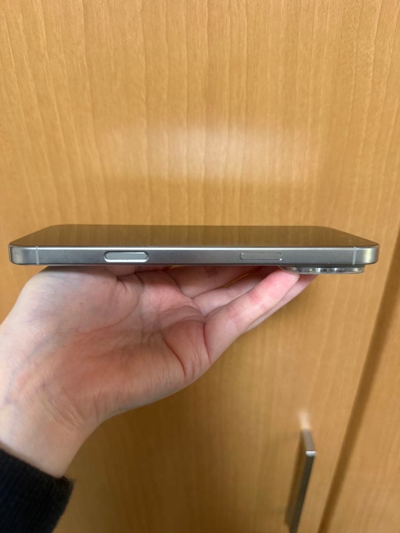 iPhone 16 Pro Max 256GB ナチュラルチタニウム 本体