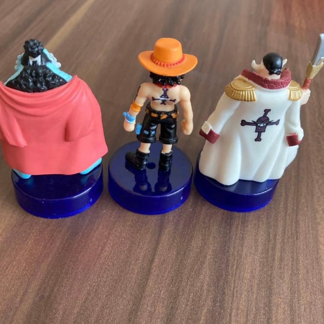ワンピース フィギュア まとめ売り 22体セット ボトルキャップ 他2体おまけ