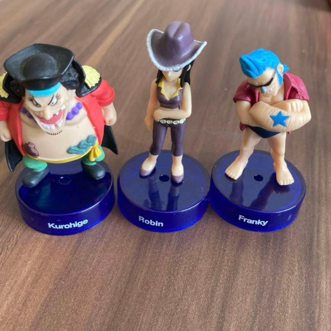 ワンピース フィギュア まとめ売り 22体セット ボトルキャップ 他2体おまけ