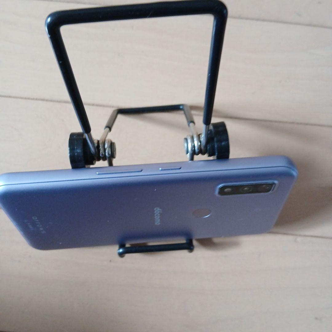 docomo arrows We F51B 本体