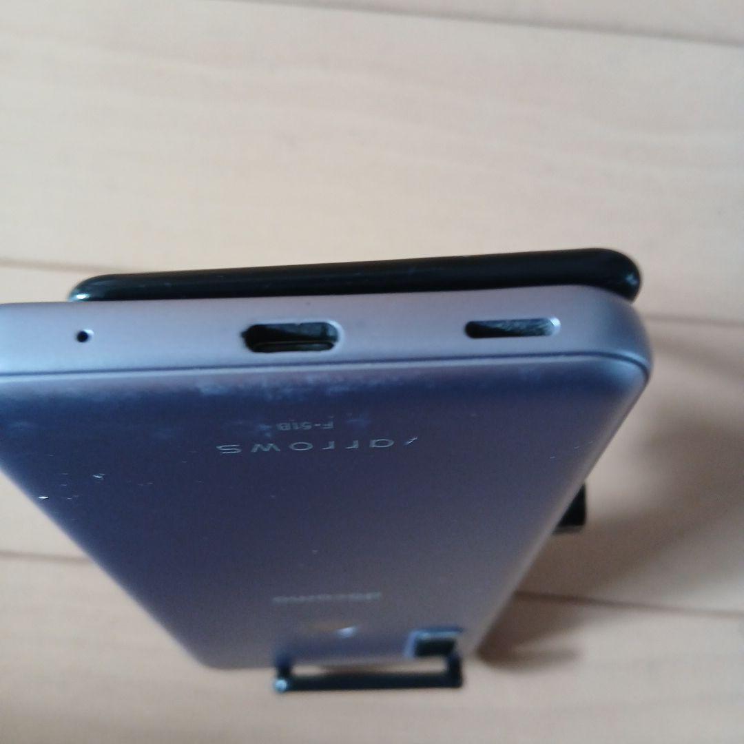 docomo arrows We F51B 本体