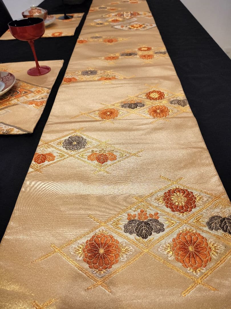 kikiA642★高級‼️豪華刺繍‼️袋帯正絹テーブルランナー2m20cm