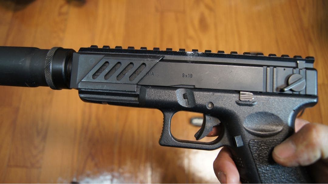 東京マルイ グロック18C G18C 電動ハンドガン