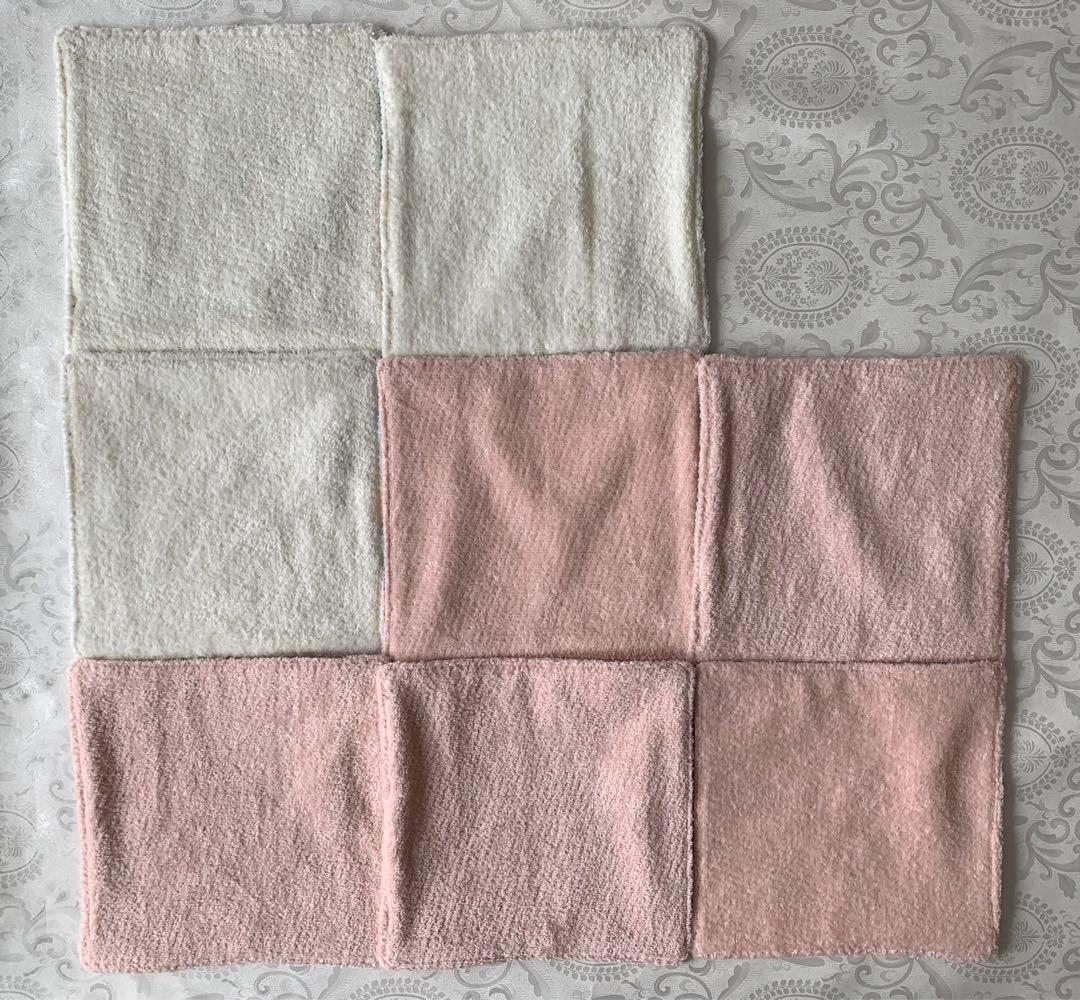 チロスケ　猫ちゃん　ハンドタオル