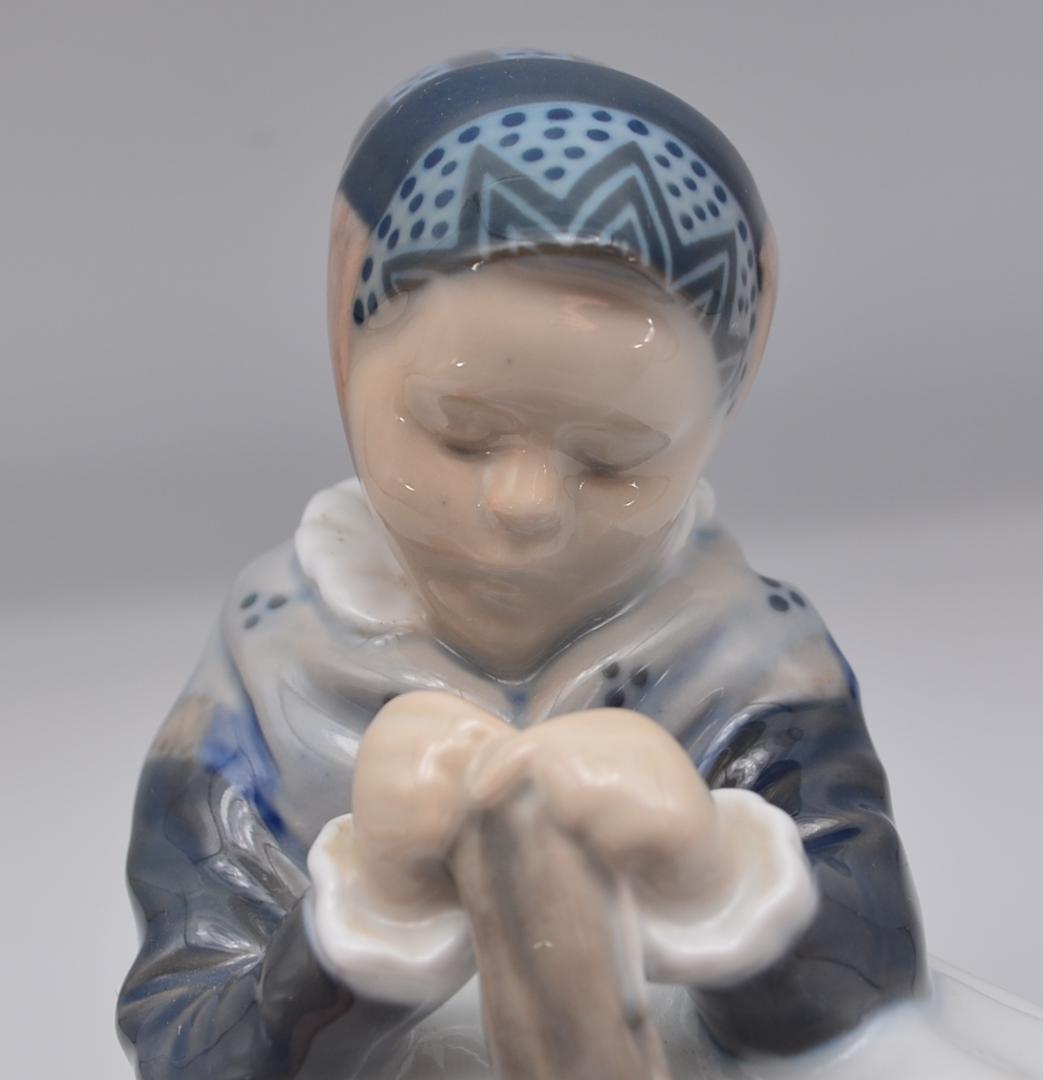 編み物をするアマー島の少女　＃1314　No.5　★ロイヤルコペンハーゲン