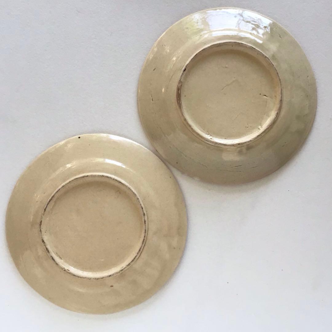 ヴィンテージ　ソンベ焼　ベトナムの丸皿　直径21.5cm ２枚セット