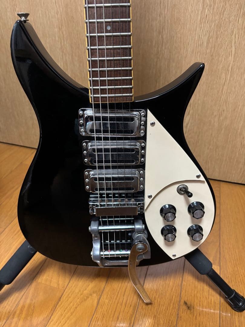 Tokai? リッケンバッカー325 コピーモデル