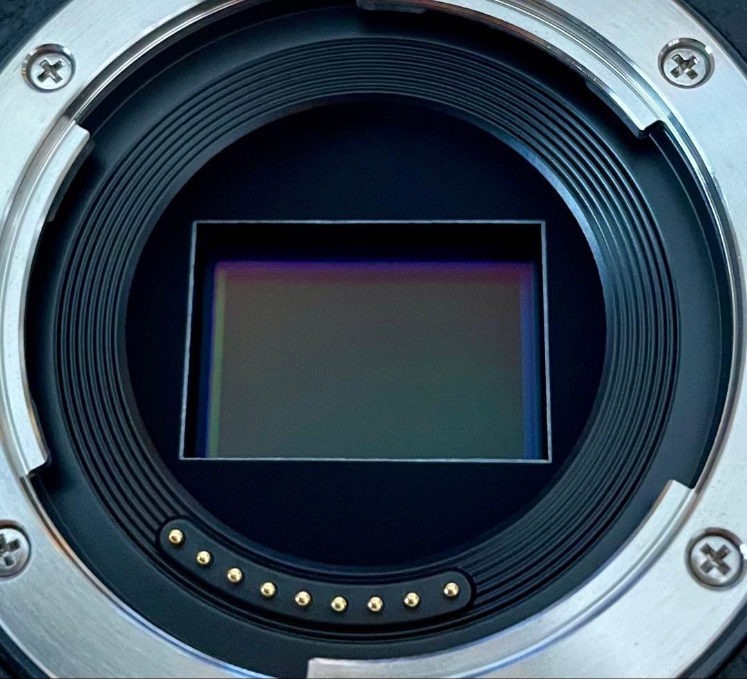 o*r様 Canon EOS M6 Mark II 本体 + 予備バッテリー1個