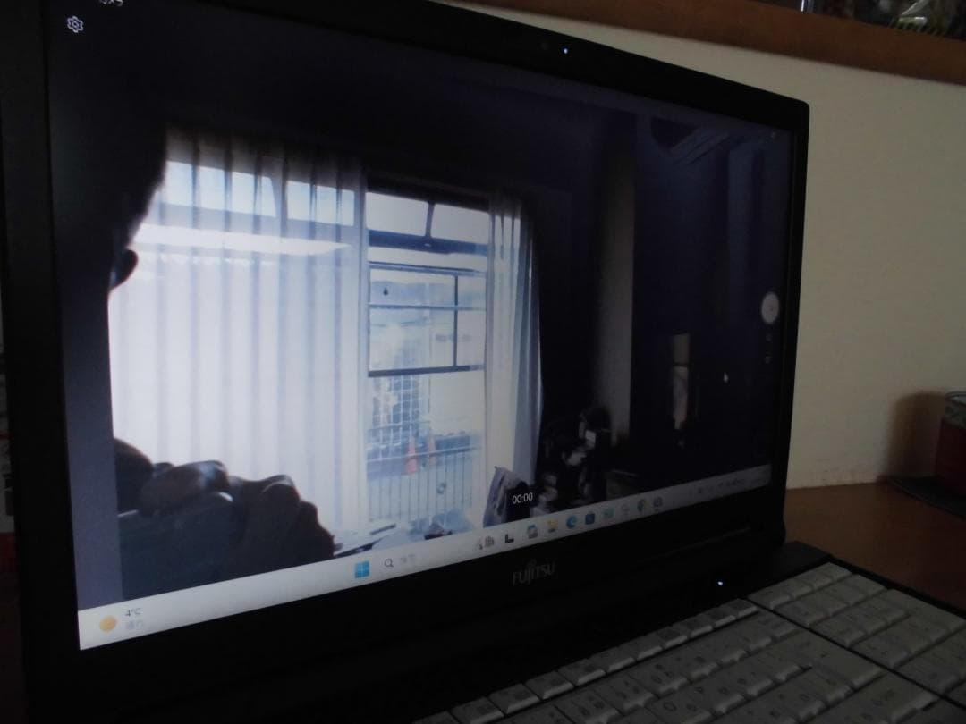 富士通 15.6\" LIFEBOOK A577S CPU i5 第7世代