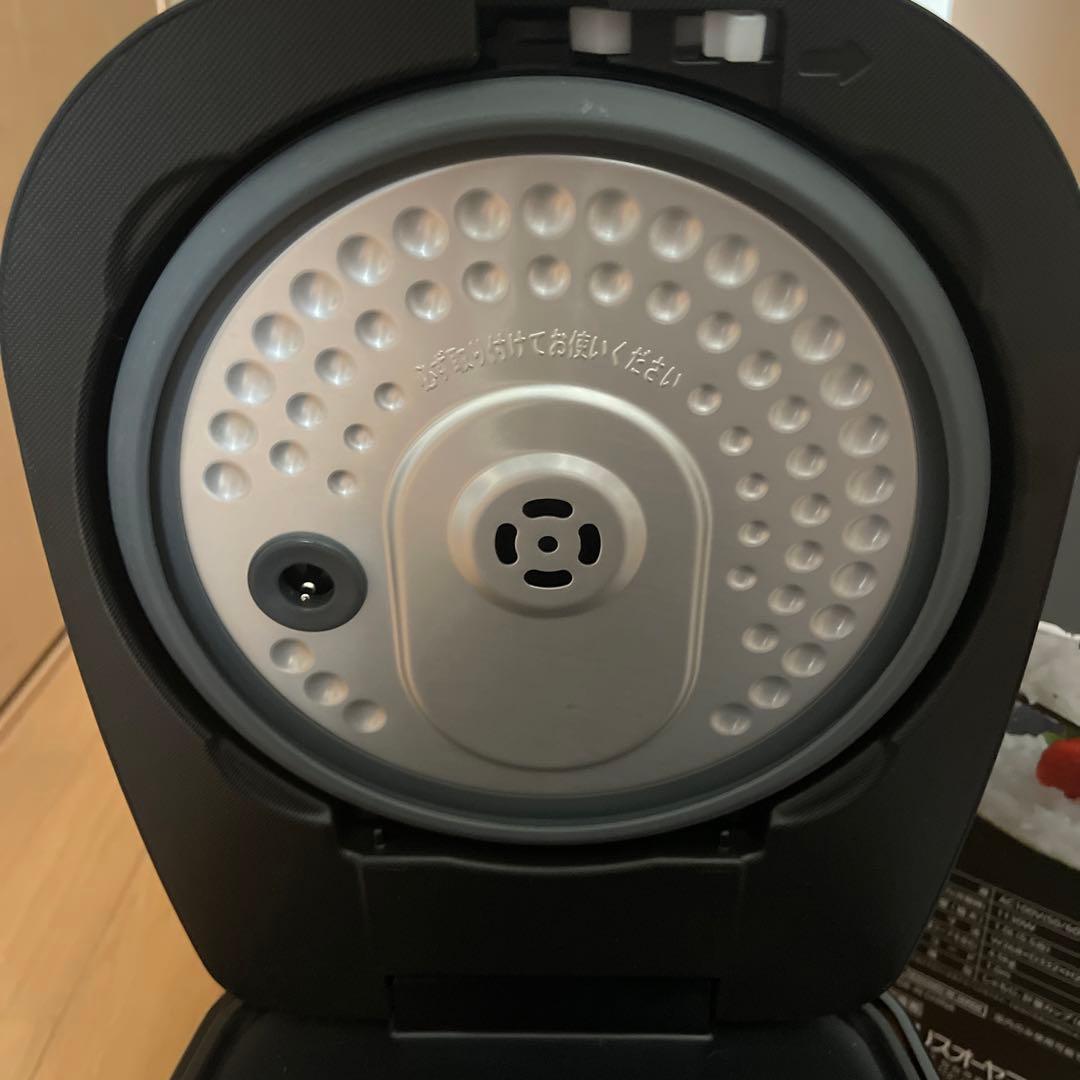 情熱価格×IRIS 米屋がこだわった5.5合大火力IH炊飯器 ブラック 1.0L