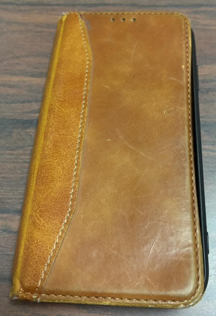 iPhone 10R XRケース付き　画面ひび割れ有り