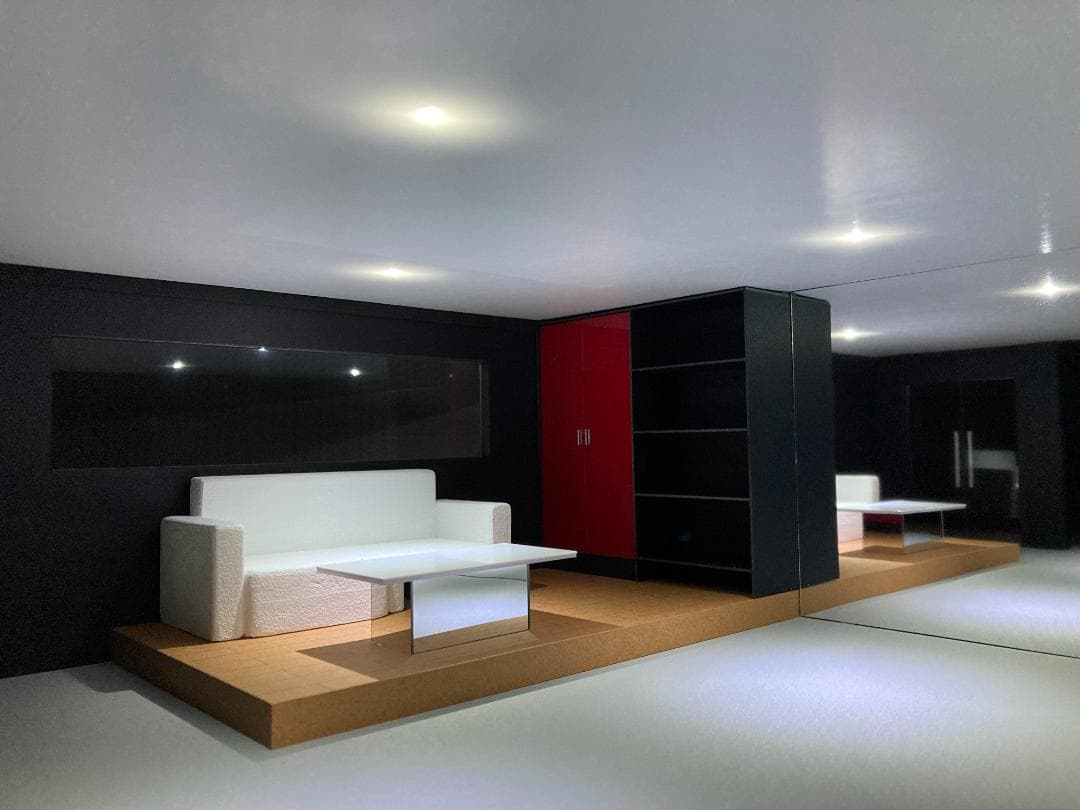 ミニカー専用ジオラマ：1/18 リビングタイプガレージⅠ／男の秘密基地ガレージ！