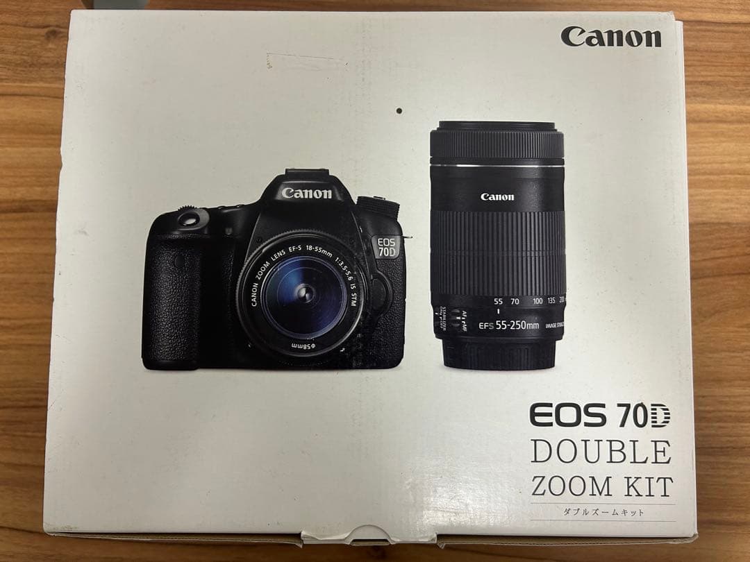 キャノン【Canon】EOS70D ダブルズームキット➕パンケーキレンズのセット