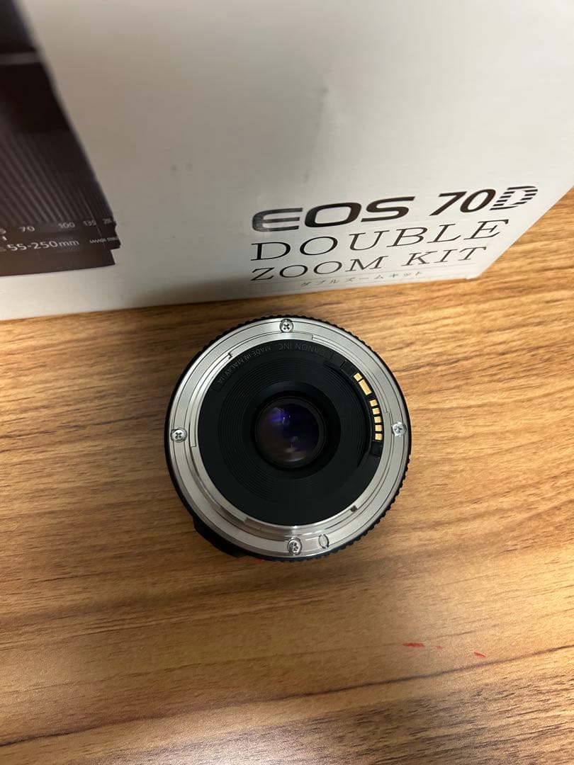 キャノン【Canon】EOS70D ダブルズームキット➕パンケーキレンズのセット