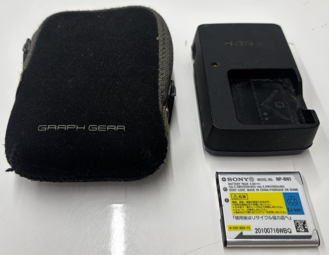 ソニー サイバーショット DSC-WX5 純正バッテリー・充電器付き 動作確認済