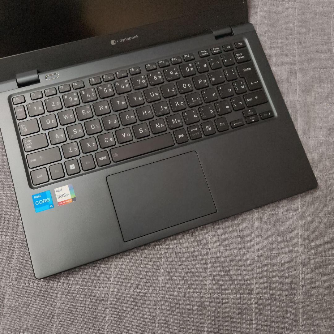 超美品 Dynabook 超軽量 驚速 12世代i5 16GB 1TB 37