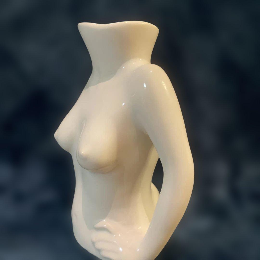 新品未使用 ANISSA KERMICHE フラワーベース